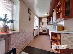 3-к квартира, вторичка, 63м2, 5/5 этаж