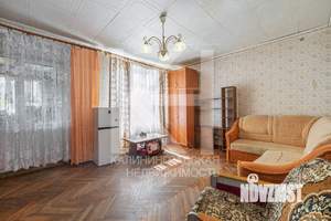 4-к квартира, вторичка, 106м2, 2/2 этаж