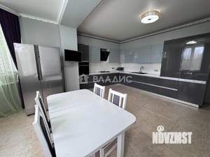 3-к квартира, вторичка, 134м2, 2/4 этаж