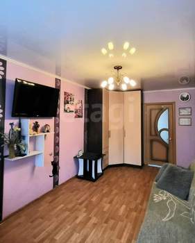 2-к квартира, вторичка, 44м2, 3/5 этаж