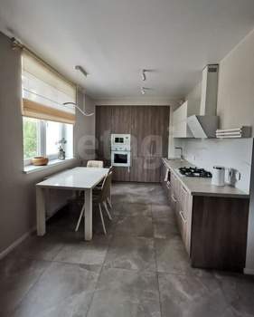 2-к квартира, вторичка, 63м2, 3/4 этаж
