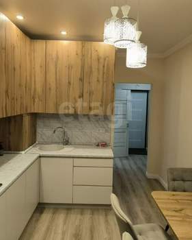 1-к квартира, вторичка, 42м2, 8/8 этаж