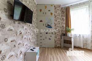 2-к квартира, вторичка, 62м2, 1/9 этаж