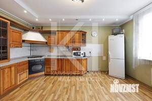 4-к квартира, вторичка, 132м2, 4/4 этаж