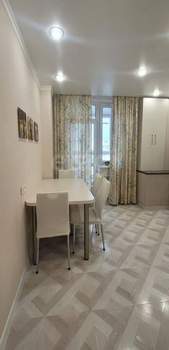 2-к квартира, вторичка, 67м2, 9/16 этаж