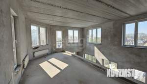 2-к квартира, вторичка, 123м2, 4/4 этаж