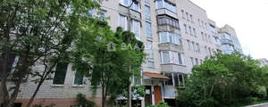 3-к квартира, вторичка, 130м2, 2/5 этаж