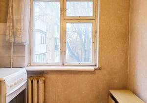 3-к квартира, вторичка, 58м2, 3/5 этаж