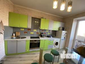 2-к квартира, вторичка, 70м2, 7/16 этаж