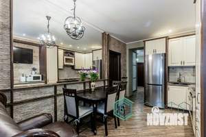 3-к квартира, вторичка, 92м2, 1/10 этаж