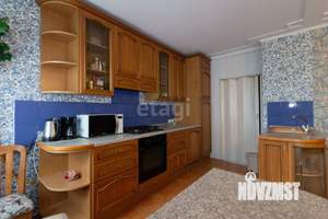 3-к квартира, вторичка, 125м2, 2/5 этаж