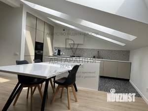 2-к квартира, вторичка, 127м2, 4/4 этаж
