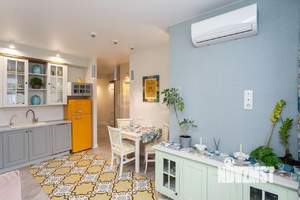 2-к квартира, вторичка, 58м2, 1/4 этаж
