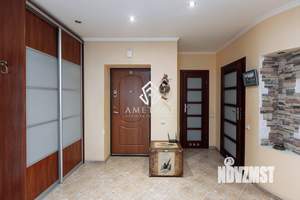 3-к квартира, вторичка, 103м2, 6/7 этаж