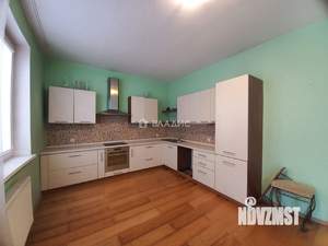 4-к квартира, вторичка, 159м2, 1/4 этаж