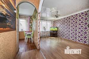 3-к квартира, вторичка, 58м2, 1/5 этаж