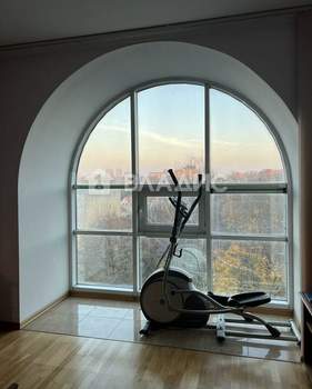 3-к квартира, вторичка, 93м2, 4/5 этаж