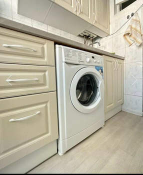 2-к квартира, вторичка, 41м2, 1/4 этаж