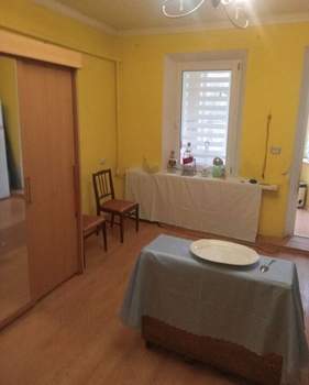 3-к квартира, вторичка, 81м2, 1/3 этаж