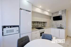 2-к квартира, вторичка, 56м2, 1/10 этаж