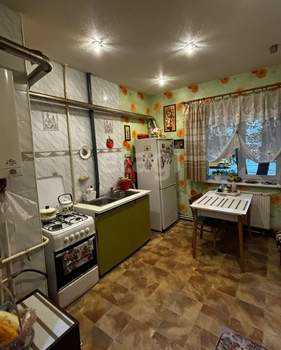 3-к квартира, вторичка, 60м2, 1/2 этаж