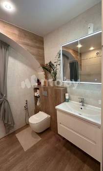 2-к квартира, вторичка, 81м2, 8/8 этаж