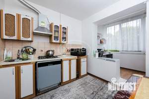 3-к квартира, вторичка, 64м2, 2/5 этаж