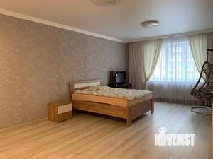 3-к квартира, вторичка, 100м2, 8/14 этаж