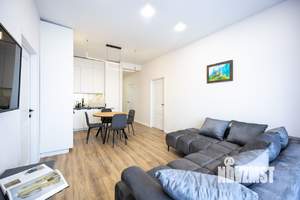 3-к квартира, вторичка, 74м2, 9/10 этаж