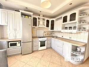 2-к квартира, вторичка, 57м2, 7/10 этаж