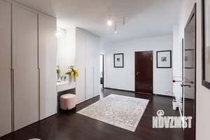 3-к квартира, вторичка, 101м2, 3/14 этаж