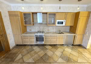 2-к квартира, вторичка, 82м2, 3/5 этаж