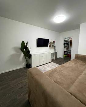 2-к квартира, вторичка, 43м2, 1/3 этаж