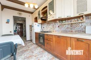 2-к квартира, вторичка, 58м2, 8/8 этаж