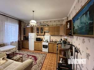 2-к квартира, вторичка, 62м2, 1/6 этаж