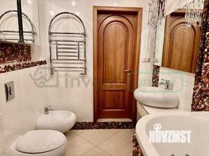 6-к квартира, вторичка, 195м2, 1/4 этаж