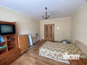 3-к квартира, вторичка, 65м2, 1/9 этаж