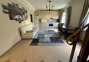 2-к квартира, вторичка, 85м2, 2/2 этаж
