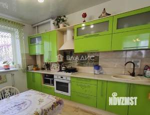 2-к квартира, вторичка, 65м2, 1/6 этаж