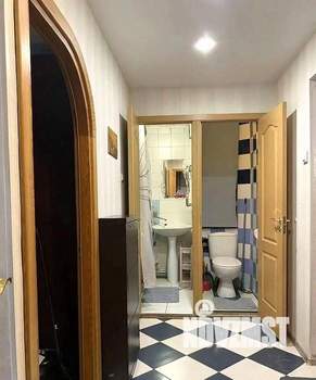 1-к квартира, вторичка, 37м2, 3/5 этаж