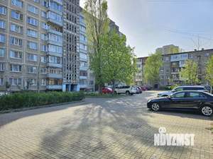 3-к квартира, вторичка, 64м2, 2/9 этаж