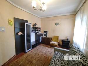 2-к квартира, вторичка, 60м2, 3/3 этаж