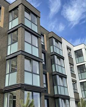 3-к квартира, вторичка, 92м2, 1/4 этаж