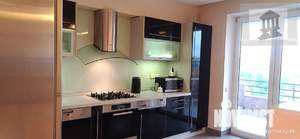 2-к квартира, вторичка, 77м2, 6/7 этаж