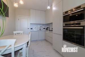 2-к квартира, вторичка, 60м2, 6/10 этаж