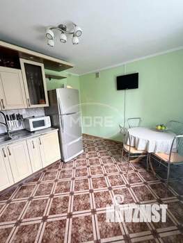 2-к квартира, вторичка, 71м2, 2/5 этаж