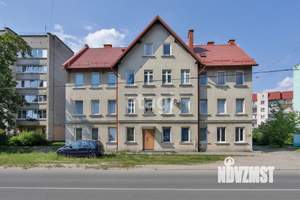 3-к квартира, вторичка, 65м2, 1/4 этаж