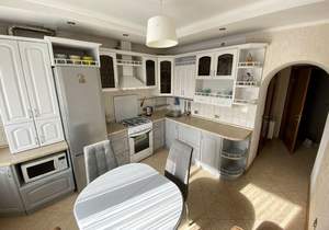 2-к квартира, вторичка, 57м2, 7/10 этаж