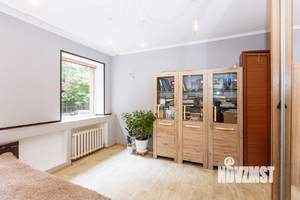 2-к квартира, вторичка, 57м2, 1/3 этаж