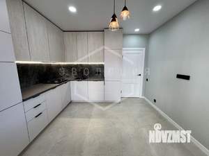 3-к квартира, вторичка, 76м2, 1/10 этаж